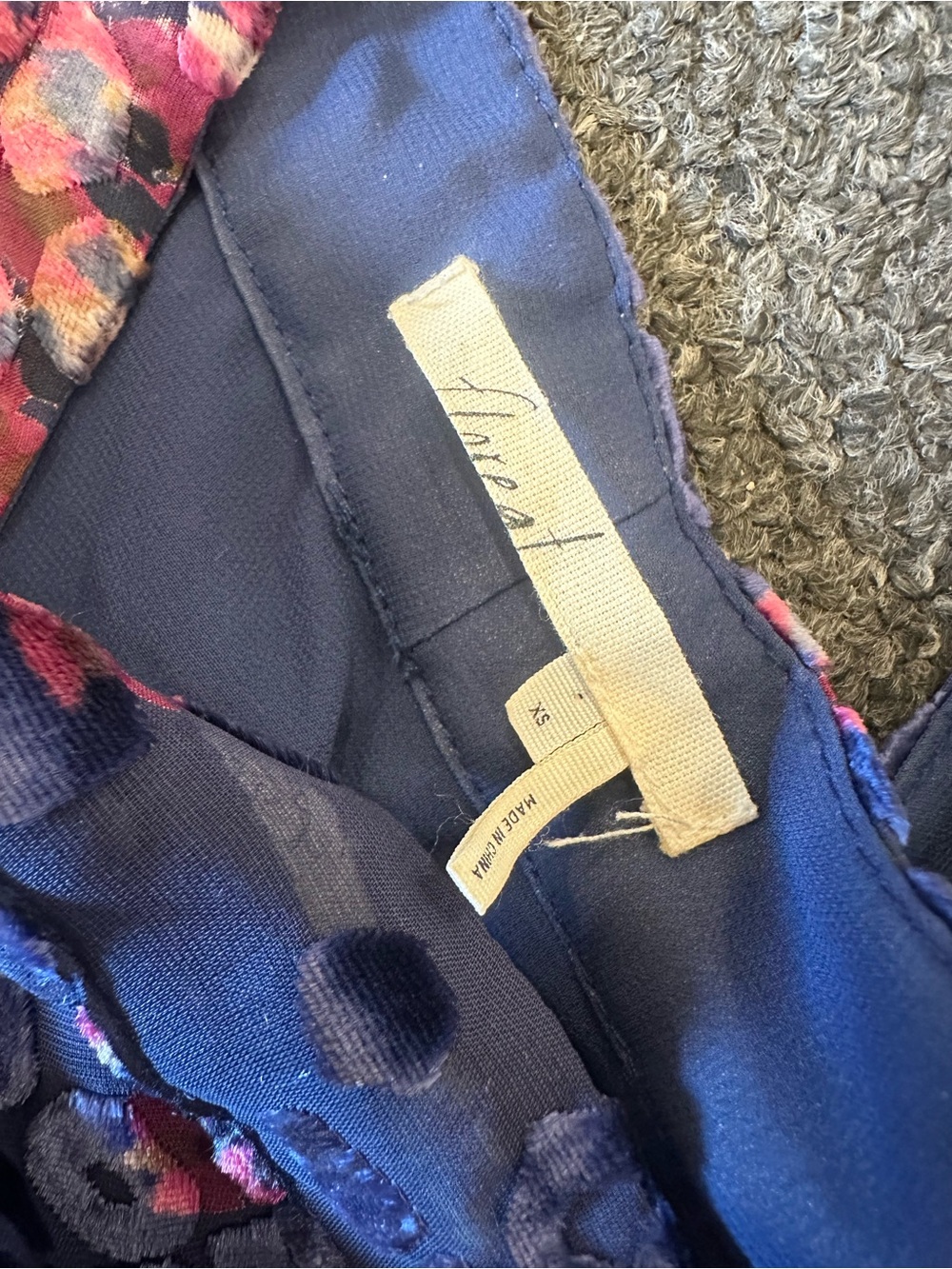 Anthropologie Floreat Navy Blue Pink Floral Leopard Silk Blend Burnout Blouse XS - Picture 8 of 8